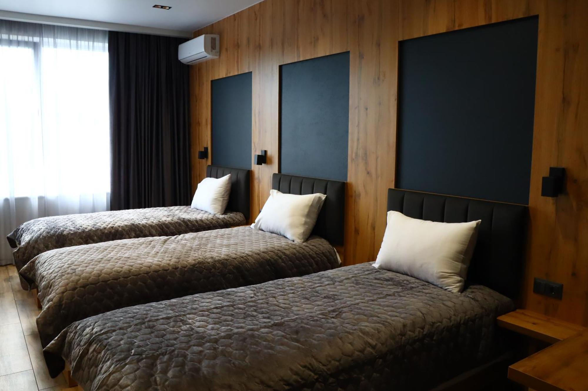 Sobkoff Hotell Khmelʼnytsʼkyy Exteriör bild