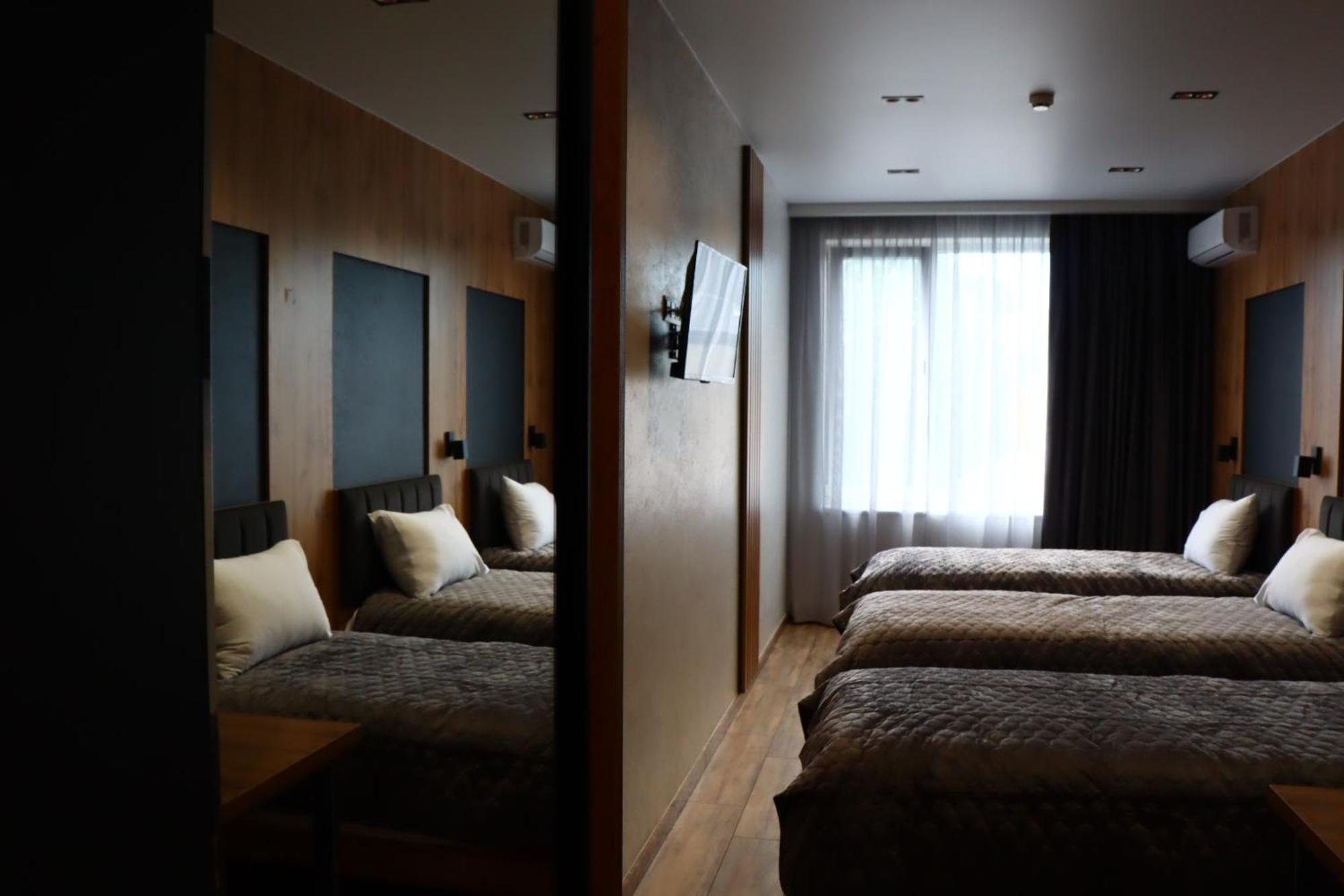 Sobkoff Hotell Khmelʼnytsʼkyy Exteriör bild