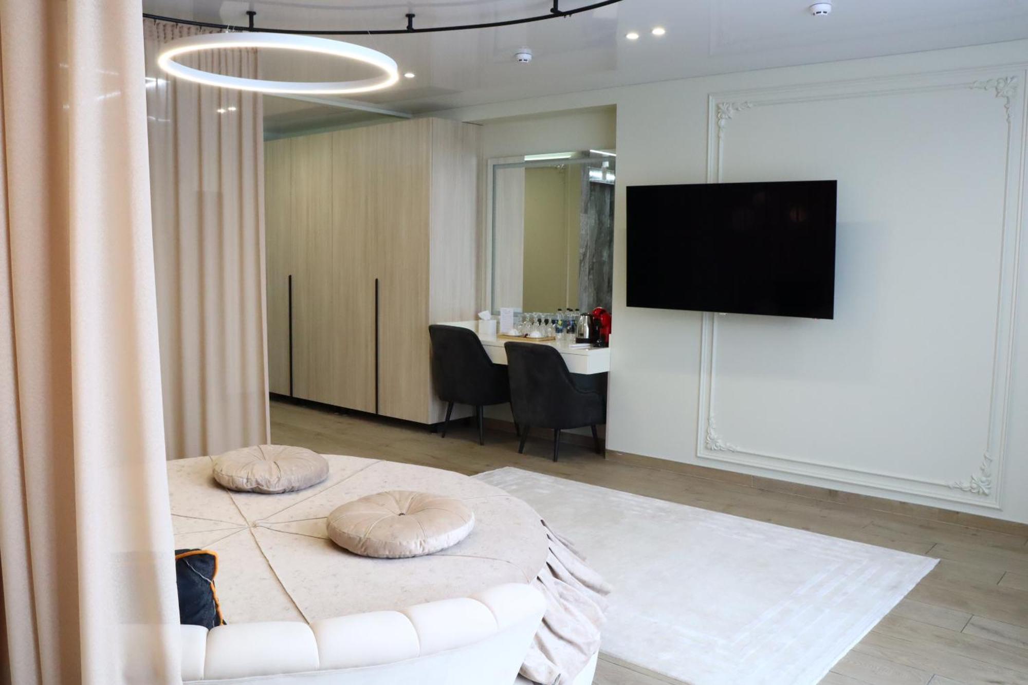Sobkoff Hotell Khmelʼnytsʼkyy Exteriör bild