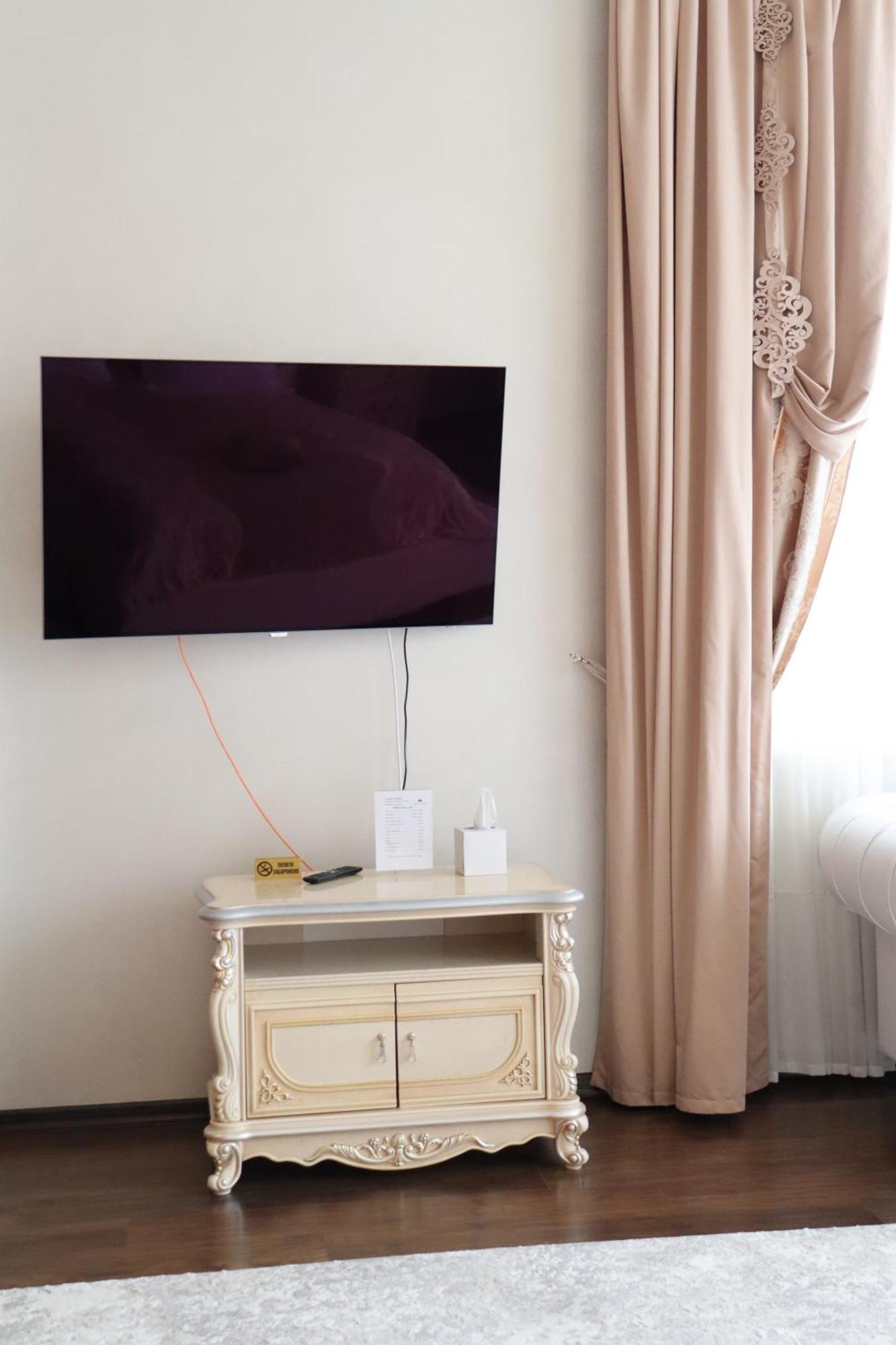 Sobkoff Hotell Khmelʼnytsʼkyy Exteriör bild
